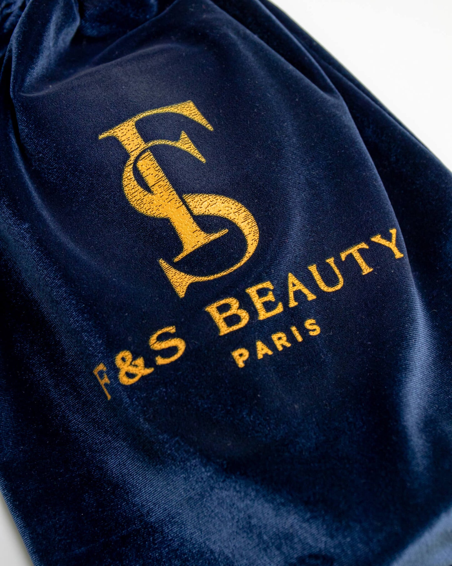 Pochon en velours de Corée F&S Beauty Paris